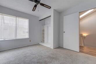 Building Photo - 2952 Meadowgrass Ln