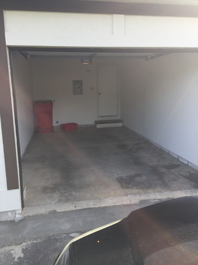 Foto del edificio - 5945 Red Oak Dr