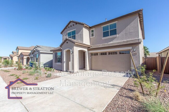 Building Photo - 9131 W Glenrosa Ave