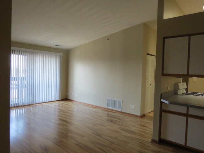 Foto del edificio - 10630 Ridgeland Ave