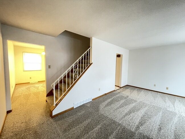 Living Room - 4156 Woodbine Ter