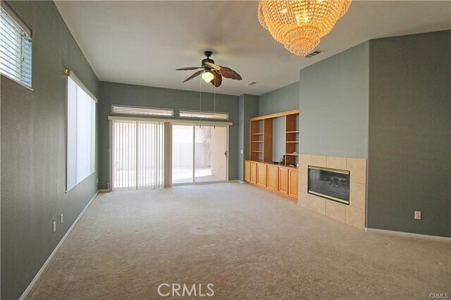 Foto del edificio - 374 Northwood Ave