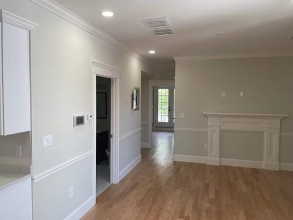 Building Photo - 1403 Dorchester Ave