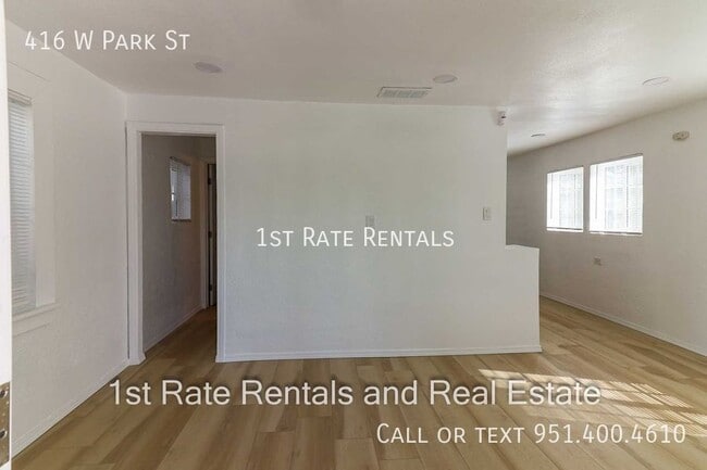 Foto del edificio - 416 W Park St