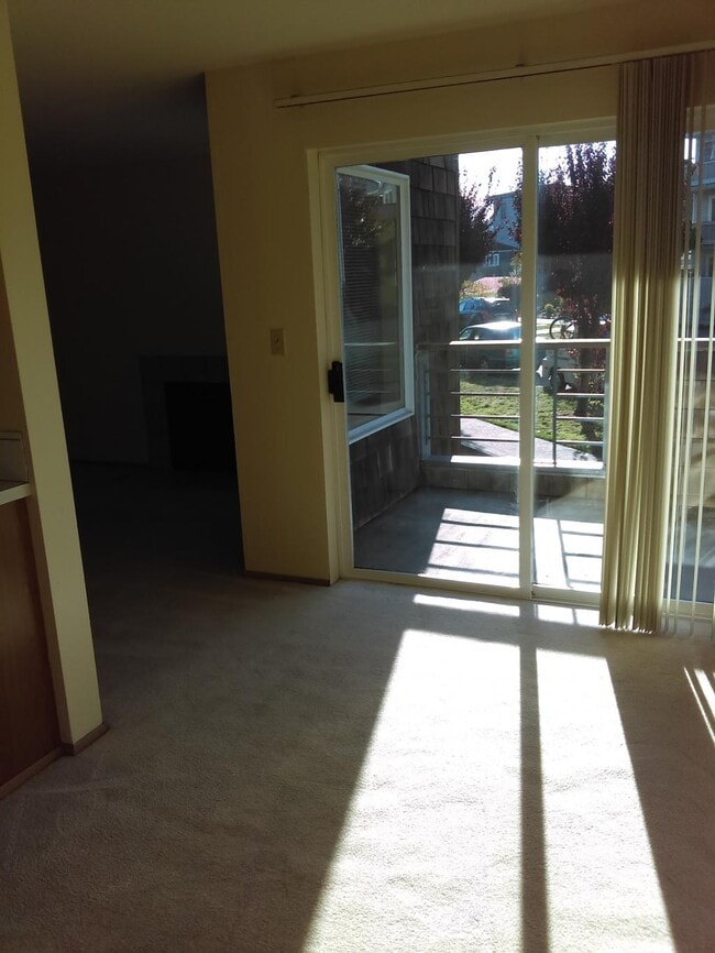 Building Photo - 2820 62 Ave SW - 1 bedroom