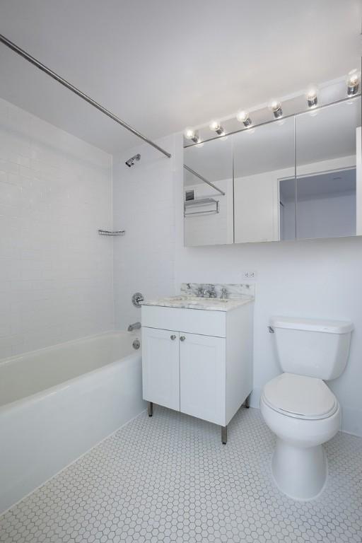 Foto del edificio - 1 bedroom in Long Island City NY 11109