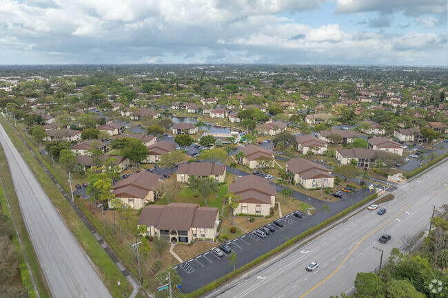 Building Photo - Pine Ridge IV Condominiums