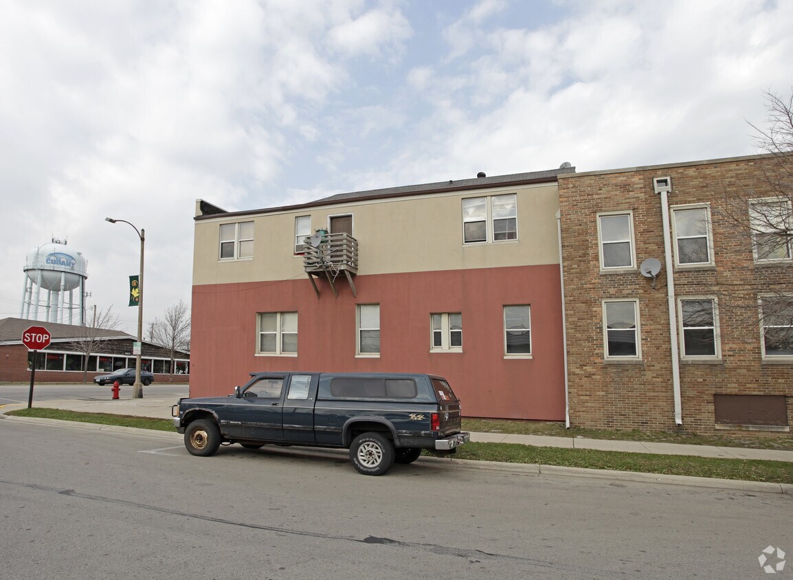 Foto del edificio - 4932 S Packard Ave