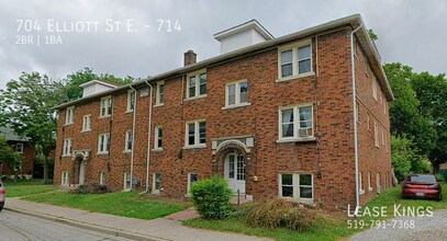 Building Photo - 704 Elliott St E