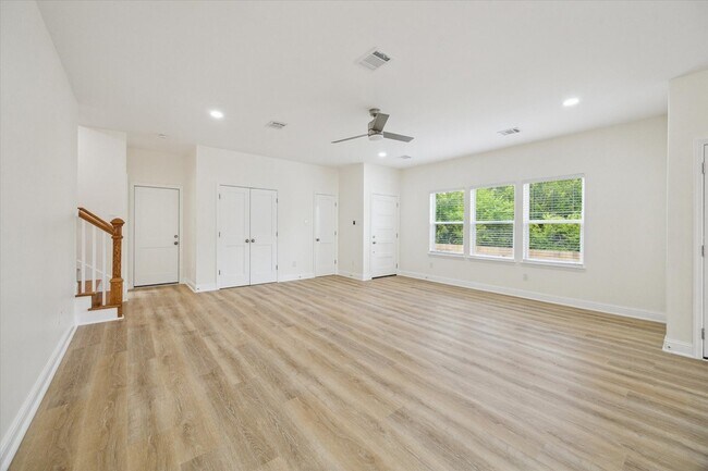 Foto del edificio - 901 E 37th St