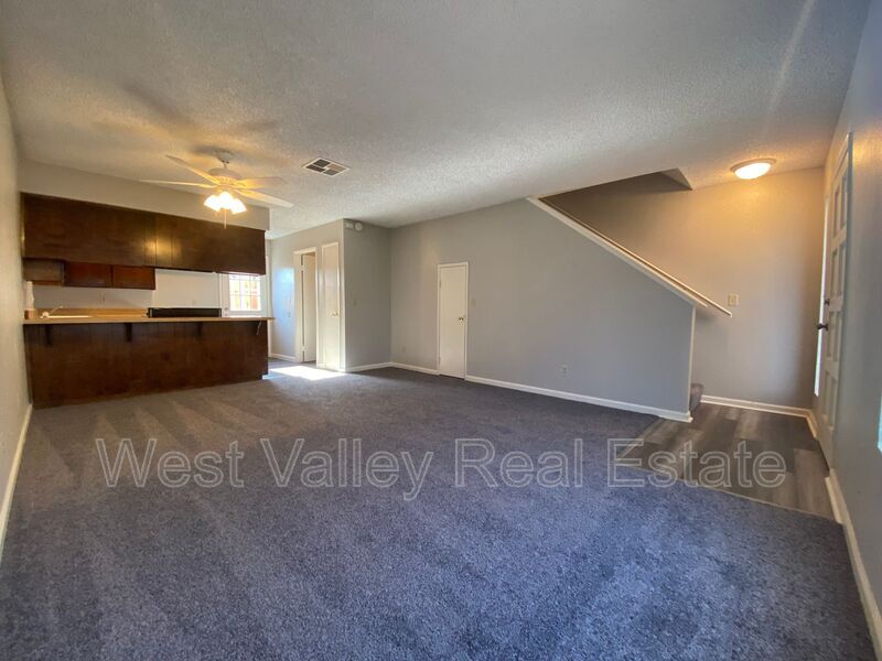 203 W Ash St Unit D, Taft, CA 93268 Condo for Rent in Taft, CA