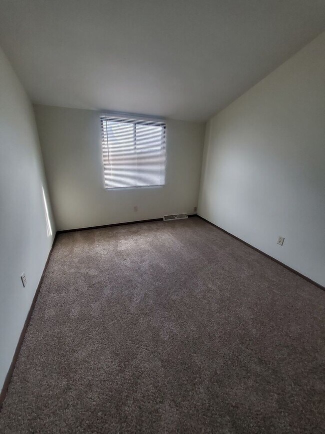 Foto del edificio - 3 Bedroom Condo