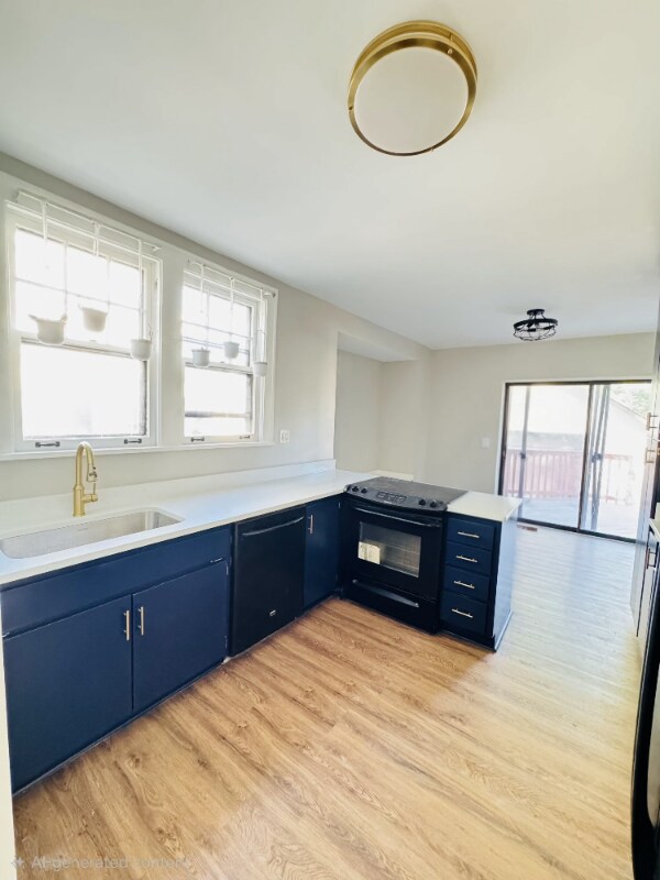 Foto del edificio - 323 E Jefferson Ave