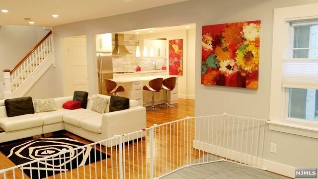 Building Photo - 12 Williams Terrace