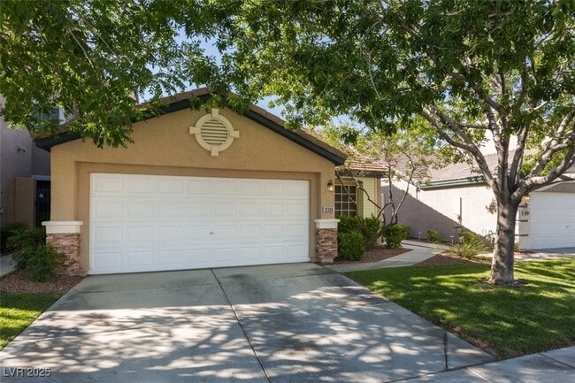 Building Photo - 10308 Juniper Creek Ln