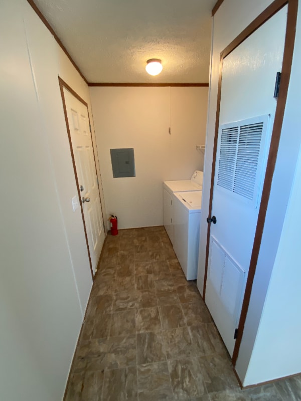 Foto del edificio - 1814 Aldrin Ct