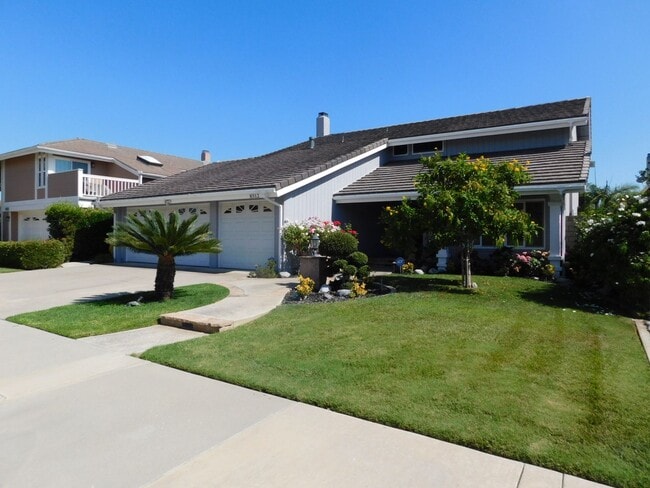 Building Photo - 8312 Kingsdale Dr