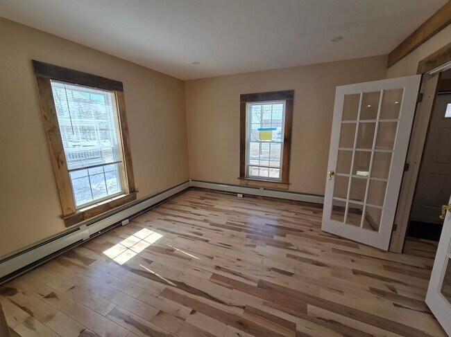 Foto del edificio - 526 Canaan St