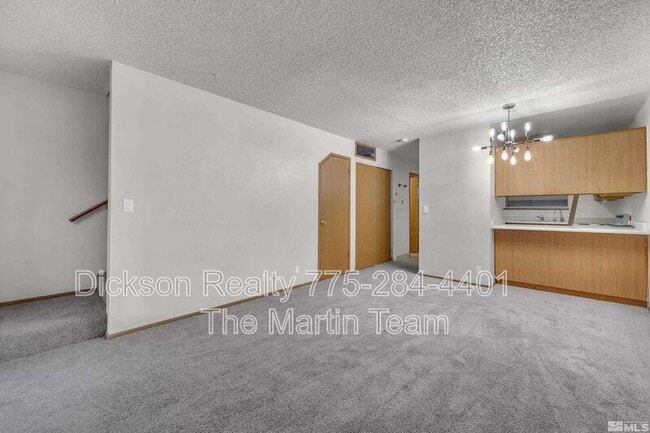 Building Photo - 4985 W 7th St
