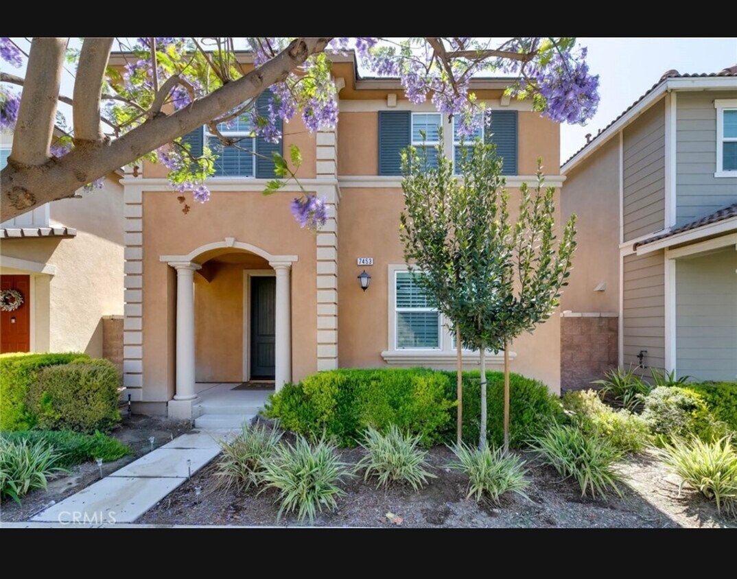 Foto principal - 7453 Jersey St