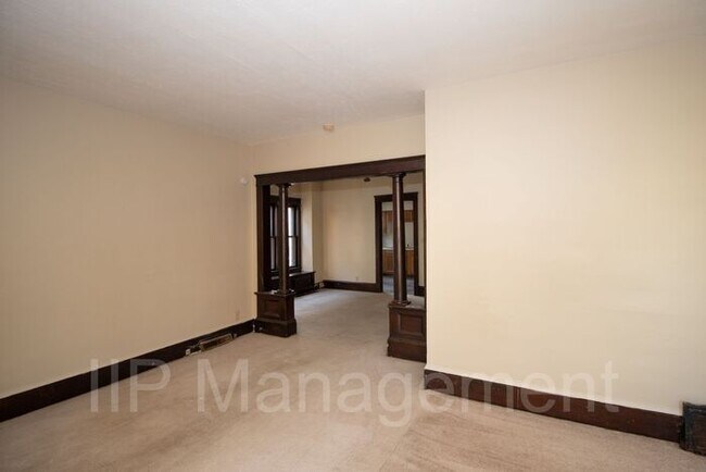 Foto del edificio - Cozy 1BR 1BA with Large Bonus Room! HALF O...