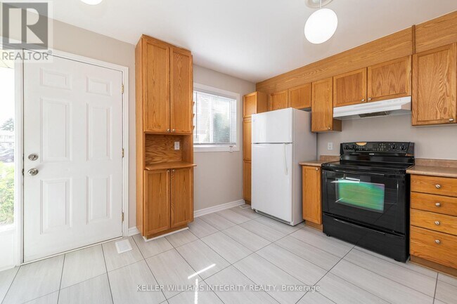 Photo du bâtiment - 4303 Meadowvale Ln