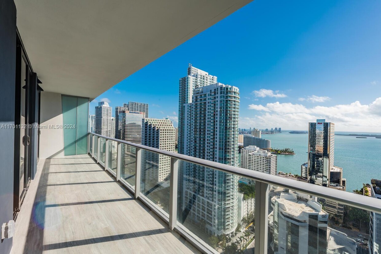 Foto principal - 1010 Brickell Ave