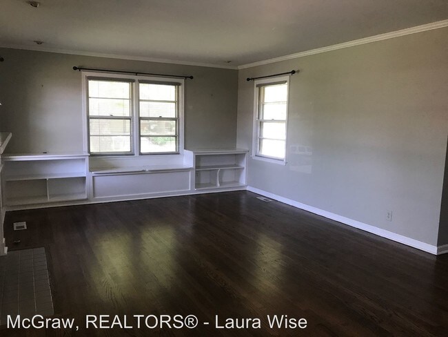 Building Photo - 2226 S Florence Pl