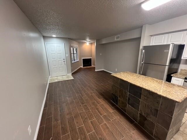 Foto del edificio - 1140 Marina Bay Dr