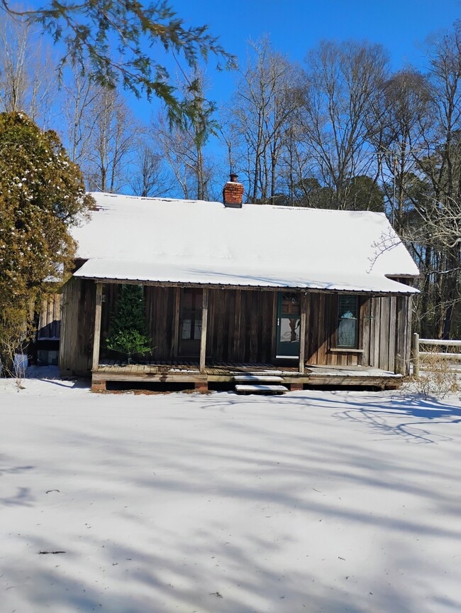 Building Photo - 5435 Indian Ridge Rd