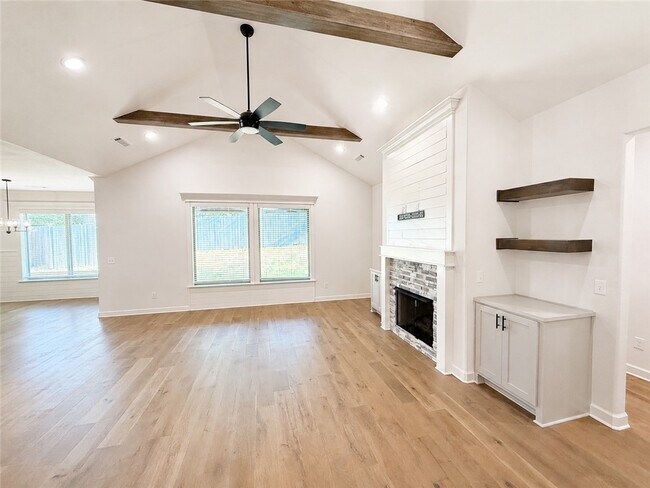 Building Photo - 1308 Cittadella Ave