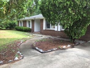 Building Photo - 664 Mahoney Rd