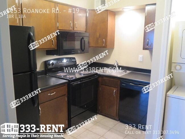 Building Photo - 4153 Roanoke Rd