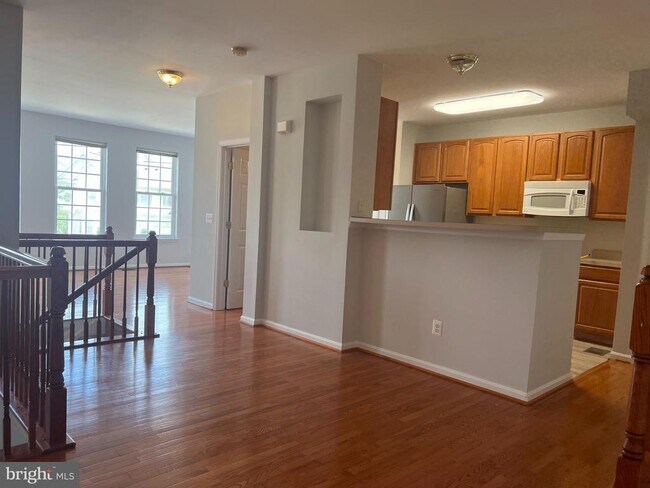 Building Photo - 12953 Slateford Ln