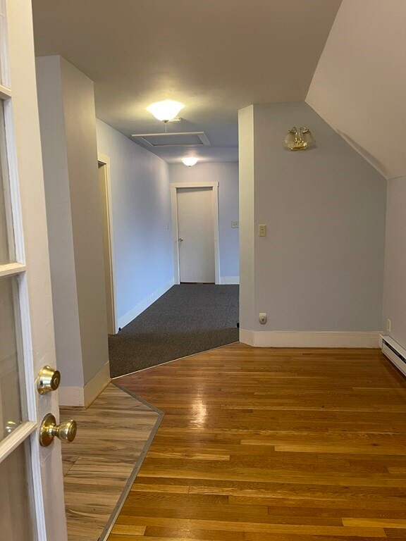 Building Photo - 6 Oakdale St