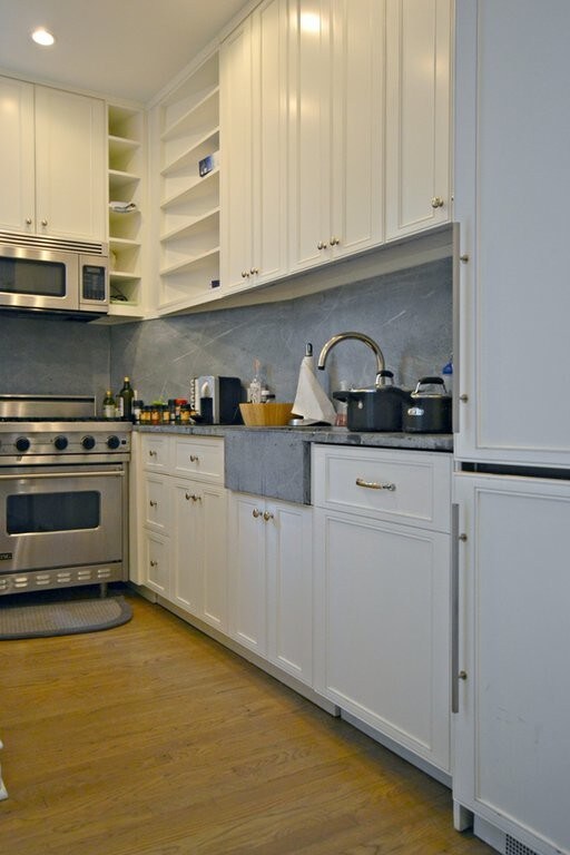 Foto del edificio - 82 W 12th St
