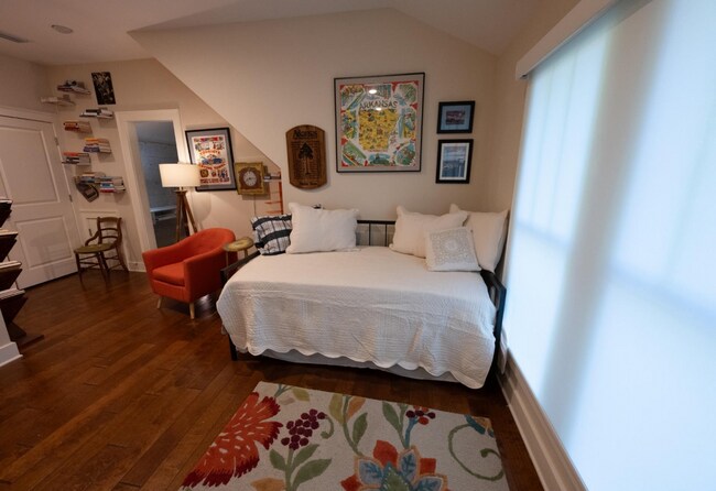 Foto del edificio - 605 N Orange St