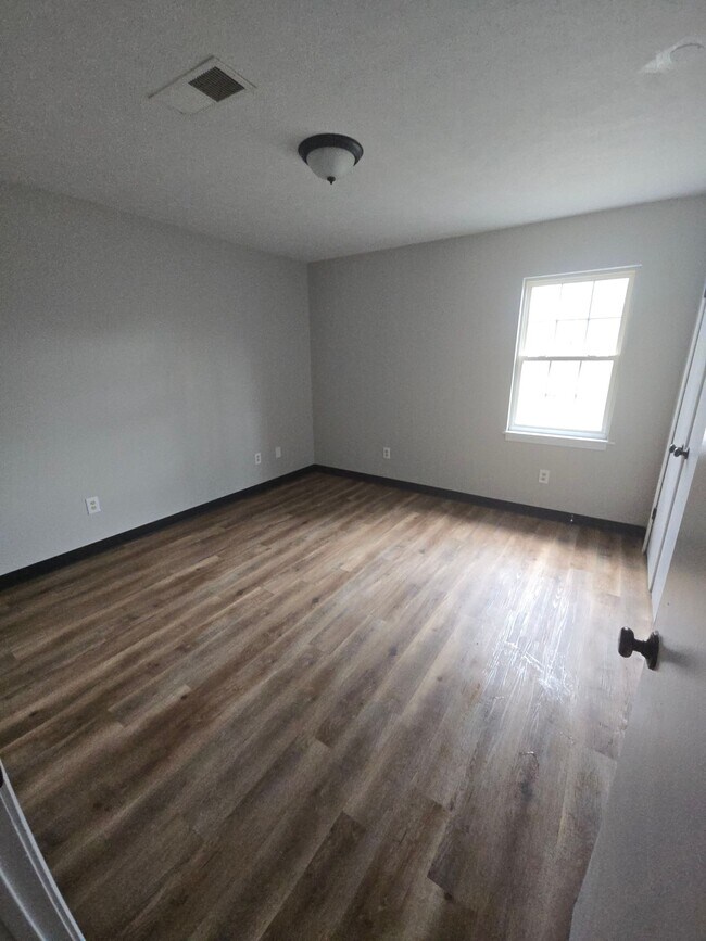 Foto del edificio - 429 N Wilson Ave