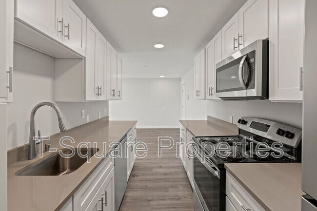 Building Photo - 2918 Nassau St