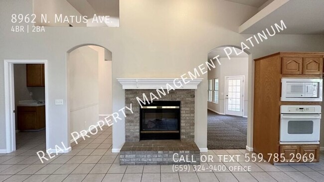 Building Photo - 8962 N Matus Ave