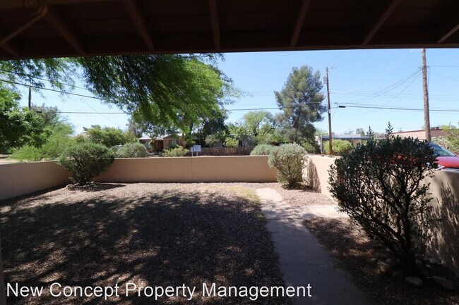 Building Photo - 3 br, 2 bath House - 2831 E Edison St