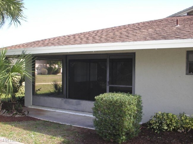 Building Photo - 830 NW 11th Terrace