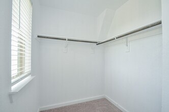 Building Photo - 2511 Shining Spur Ct