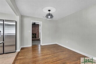 Building Photo - 2024 California Ave
