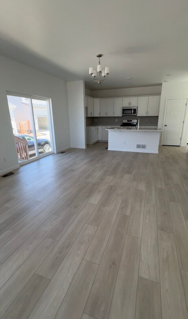 Foto del edificio - 3364 N Catawba Wy