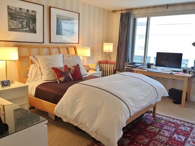 Foto del edificio - 1 Huntington Ave