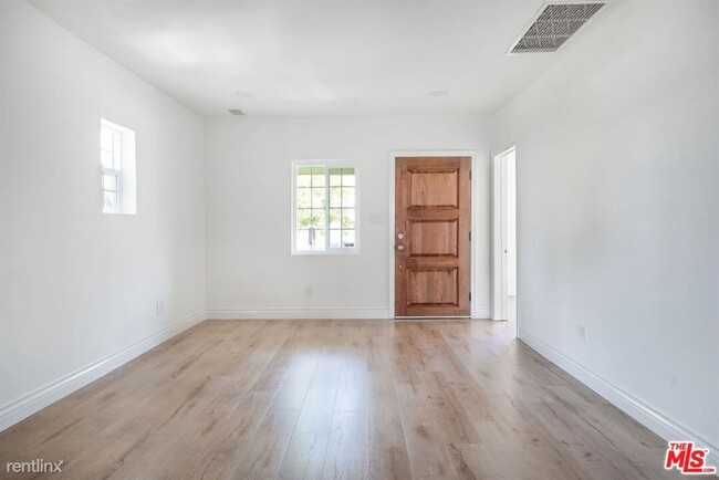 Foto del edificio - 3 br, 2 bath House - 3720 El Sereno Ave