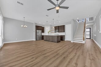 Building Photo - 10919 Brambling Wood Dr