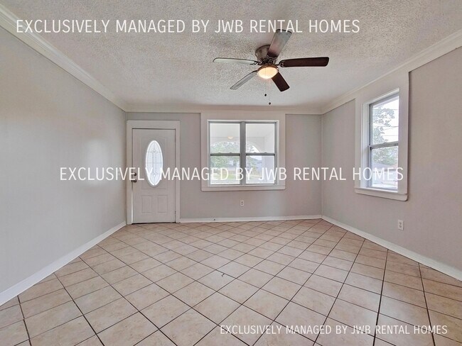 Building Photo - 8745 Eaton Ave