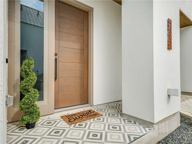 Foto del edificio - 2602 Sutherland St